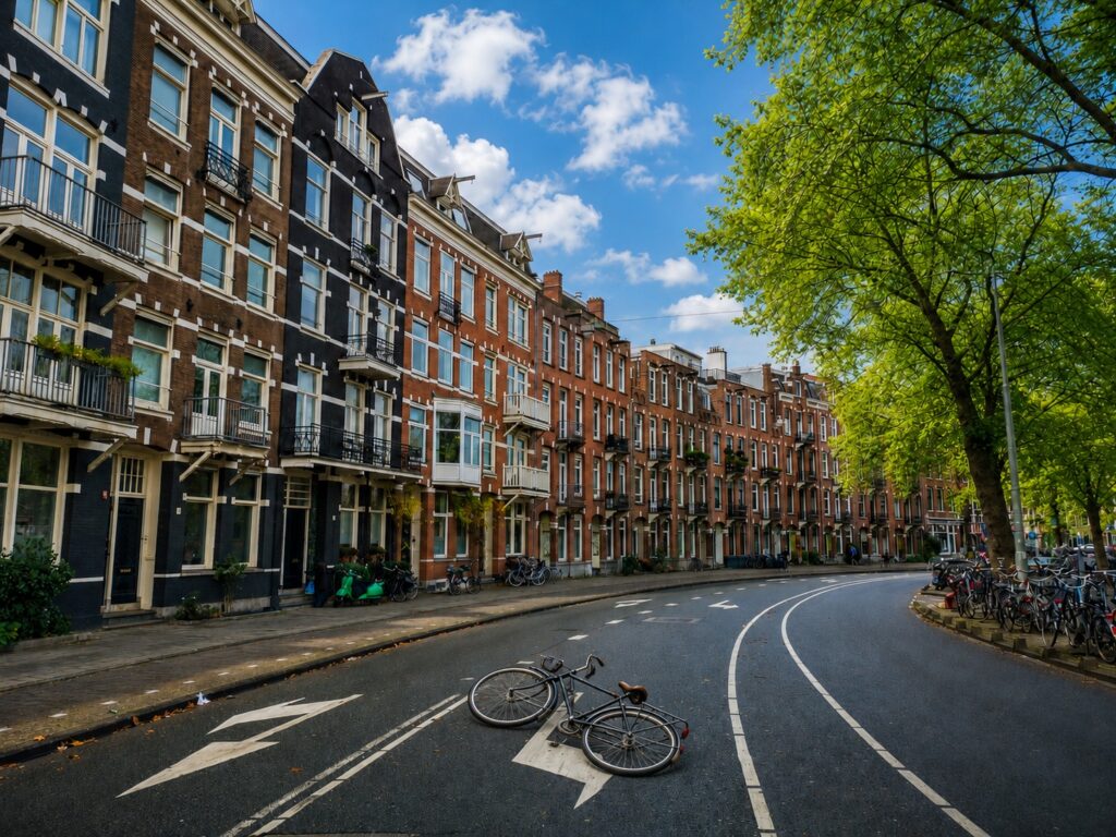 Bicycle accident in Amsterdam West